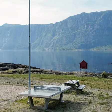 4 Person In Sorbovag, Cleaning Included Sørbø